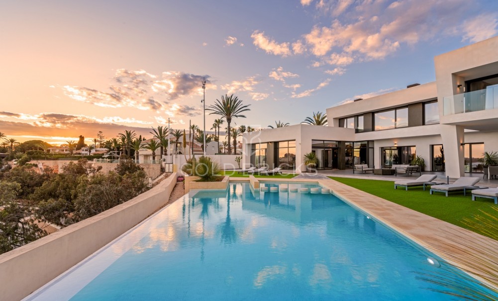 Sale · Villa · Orihuela Costa · Cabo Roig
