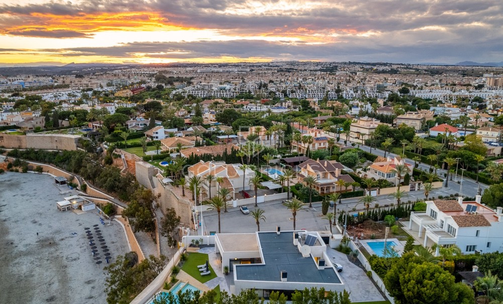 Sale · Villa · Orihuela Costa · Cabo Roig