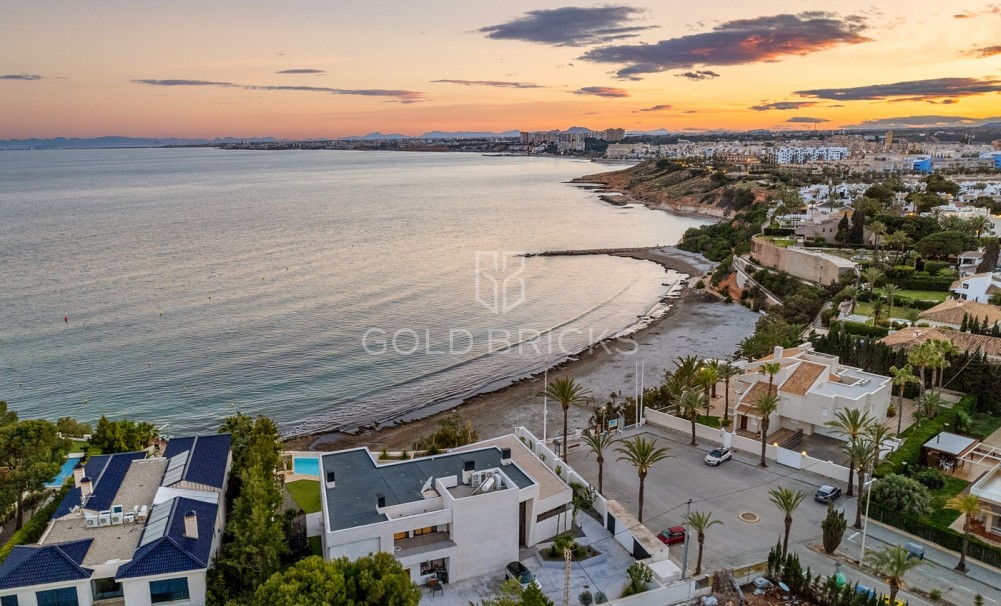 Sale · Villa · Orihuela Costa · Cabo Roig
