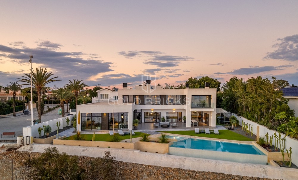 Sale · Villa · Orihuela Costa · Cabo Roig