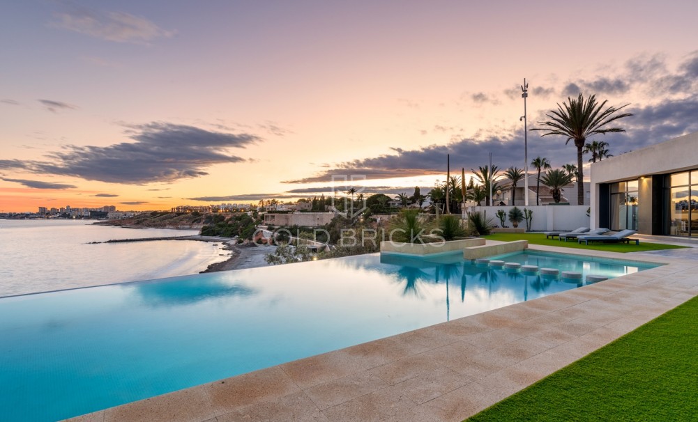Sale · Villa · Orihuela Costa · Cabo Roig