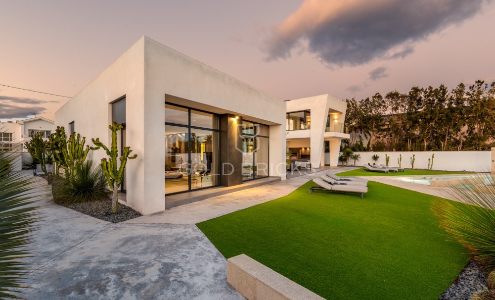 Sale · Villa · Orihuela Costa · Cabo Roig