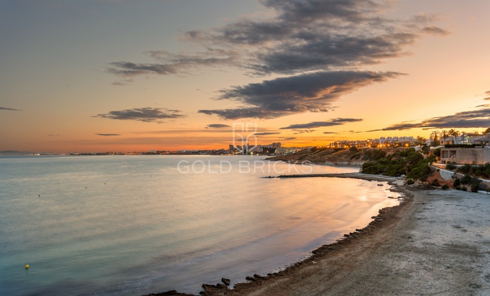 Sale · Villa · Orihuela Costa · Cabo Roig