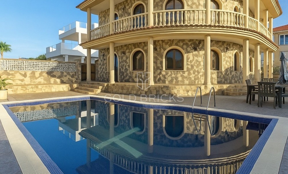 Sale · Villa · Orihuela Costa · La Zenia