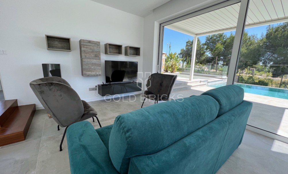 Wederverkoop · Vrijstaande villa · Las Colinas Golf Resort