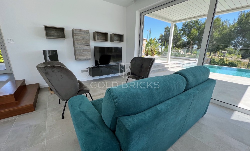 Wederverkoop · Vrijstaande villa · Las Colinas Golf Resort