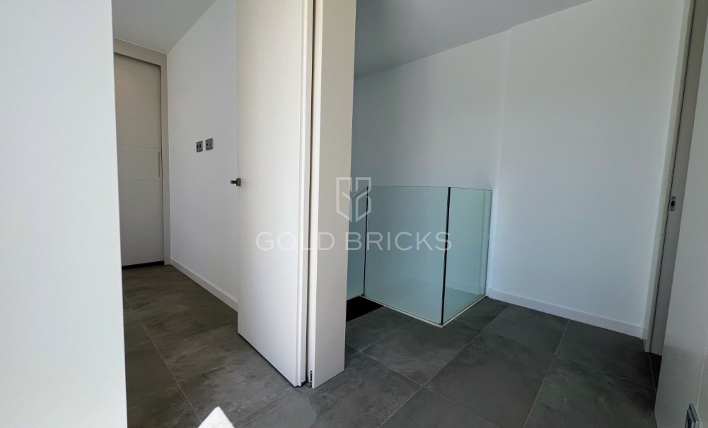 Wederverkoop · Vrijstaande villa · Las Colinas Golf Resort