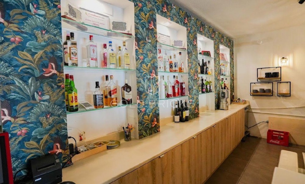 Sale · Commercial · Benijofar · Centro