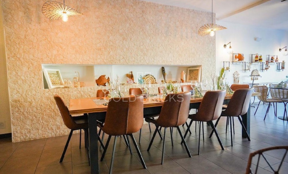 Sale · Commercial · Benijofar · Centro