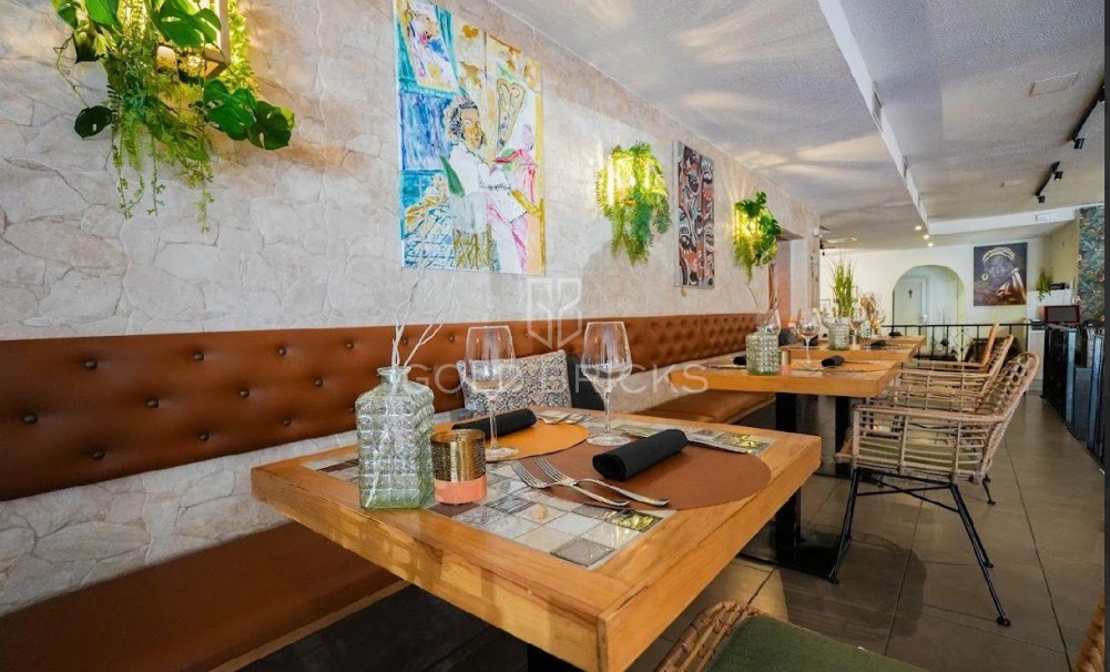 Sale · Commercial · Benijofar · Centro