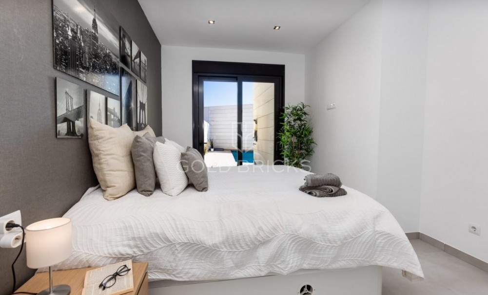 New Build · Villa · Pilar de la Horadada · pueblo