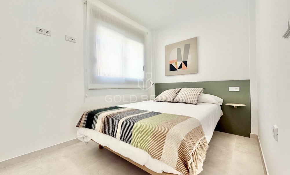 New Build · Town House · Cox · San Fernando