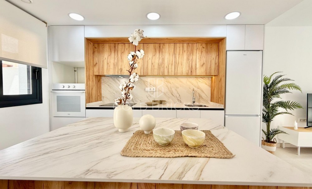 New Build · Town House · Cox · San Fernando