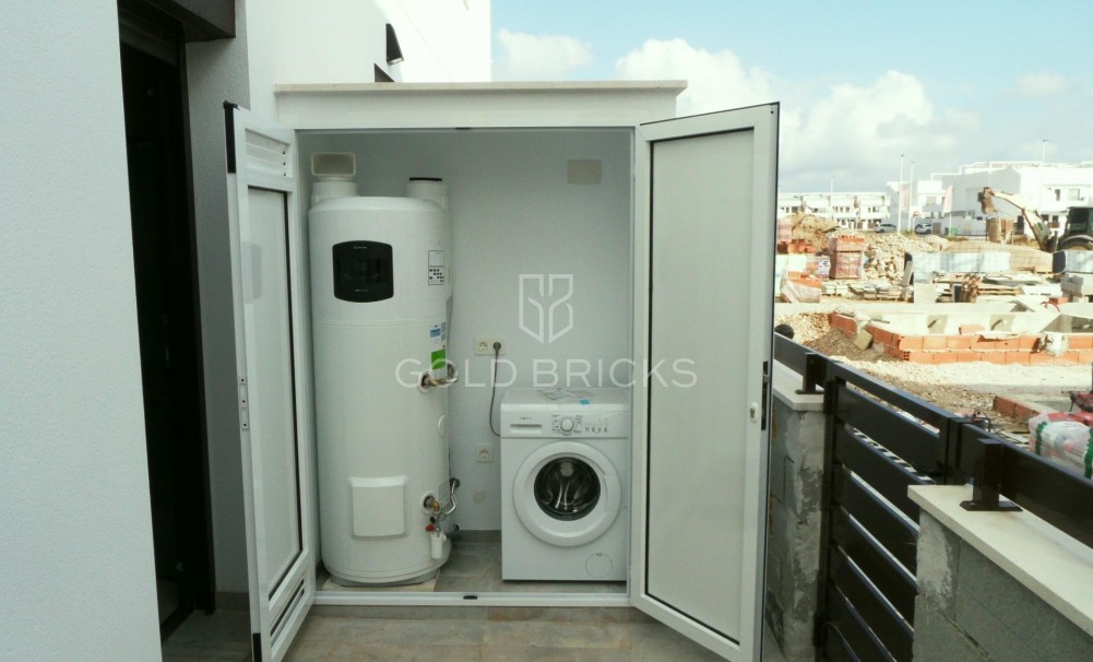 Nybyggnation · Stadshus · Pilar de la Horadada · parque Andromeda