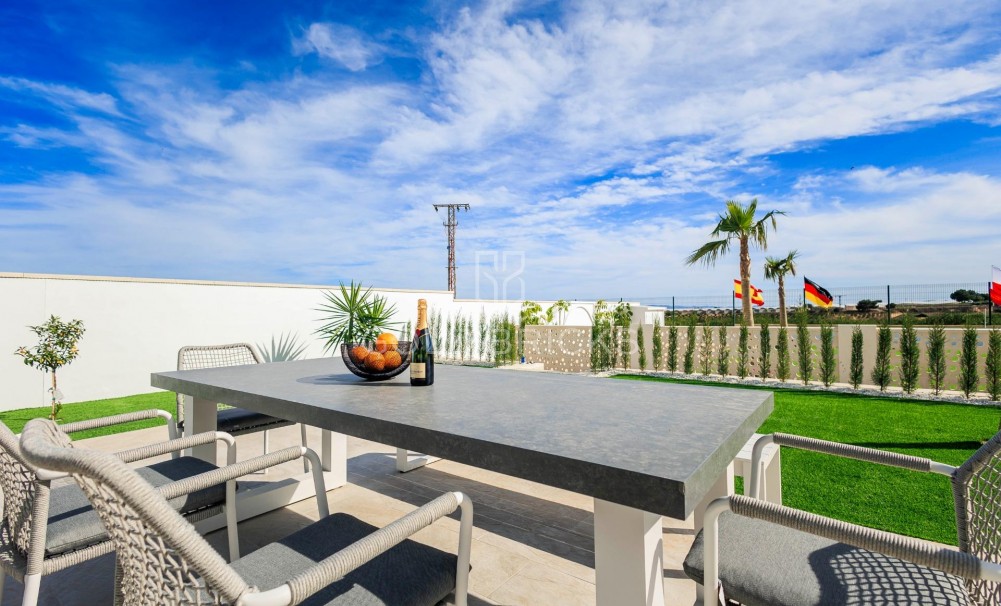 Nouvelle construction · Villa · Pilar de la Horadada · Lo Romero Golf