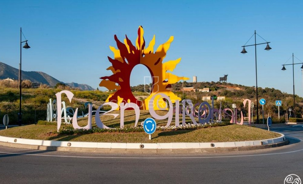 Nybyggnation · Takvåning · Fuengirola · Centro