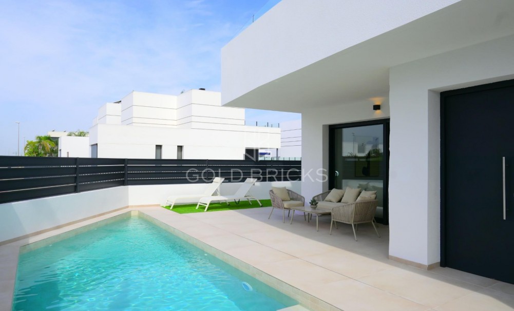 New Build · Villa · Dolores · polideportivo