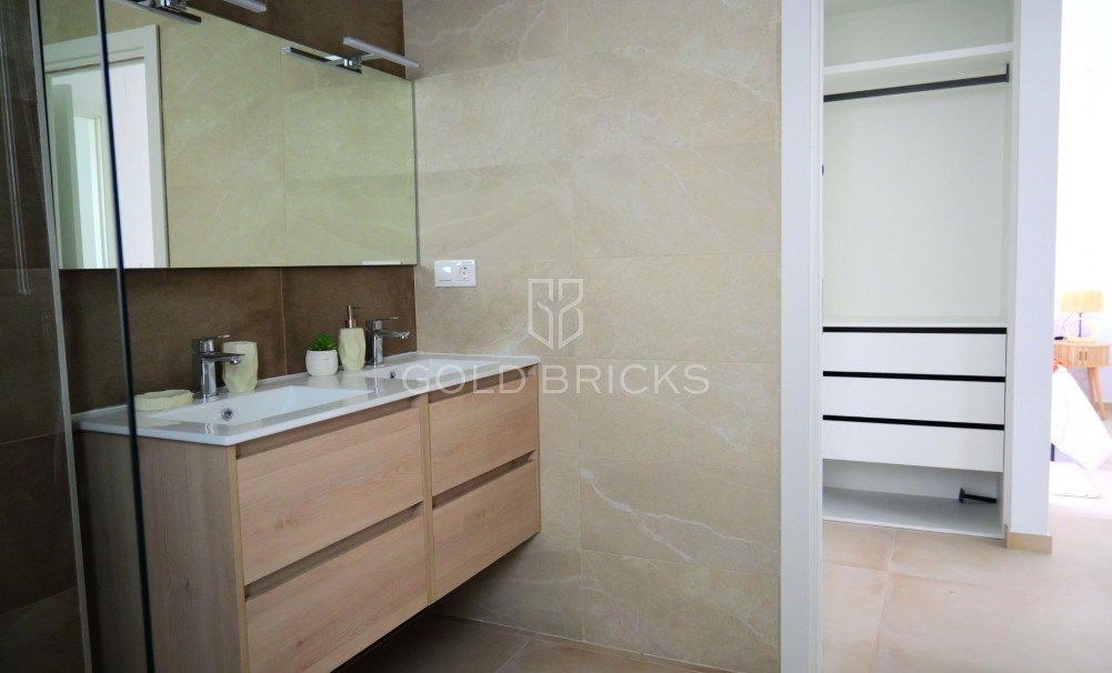 New Build · Villa · Dolores · polideportivo