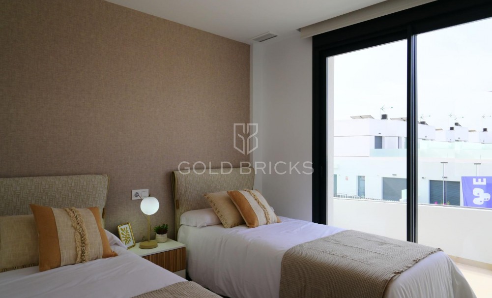 New Build · Villa · Dolores · polideportivo