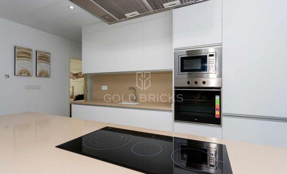 New Build · Quad House · Daya Nueva · CENTRO