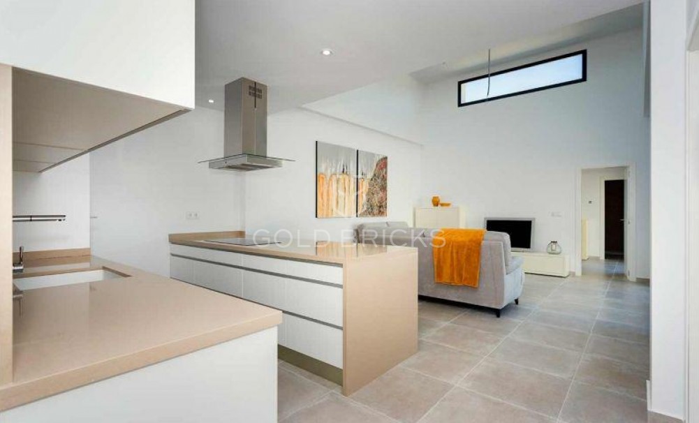 New Build · Quad House · Daya Nueva · CENTRO