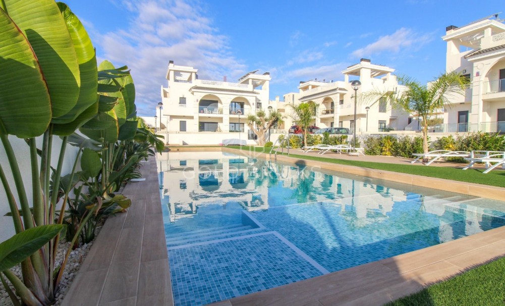 Revente · Attique · Ciudad quesada · Dona Pepa