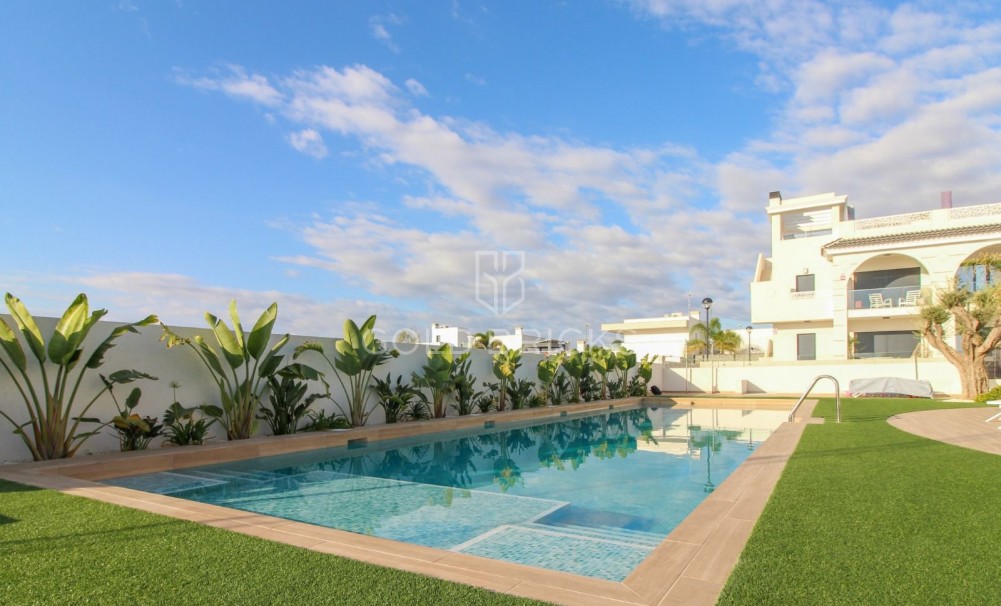 Revente · Attique · Ciudad quesada · Dona Pepa