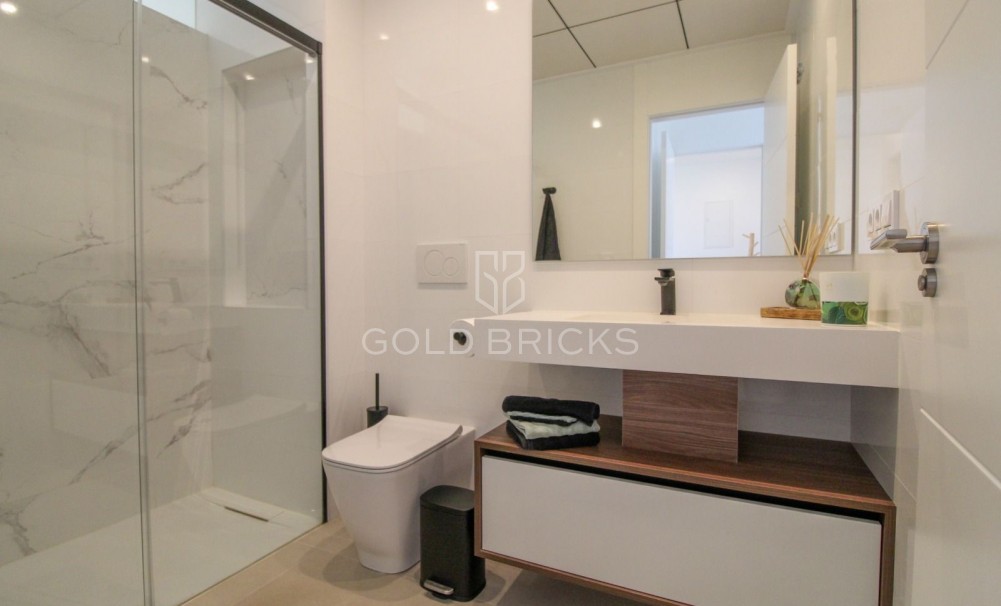 Revente · Attique · Ciudad quesada · Dona Pepa