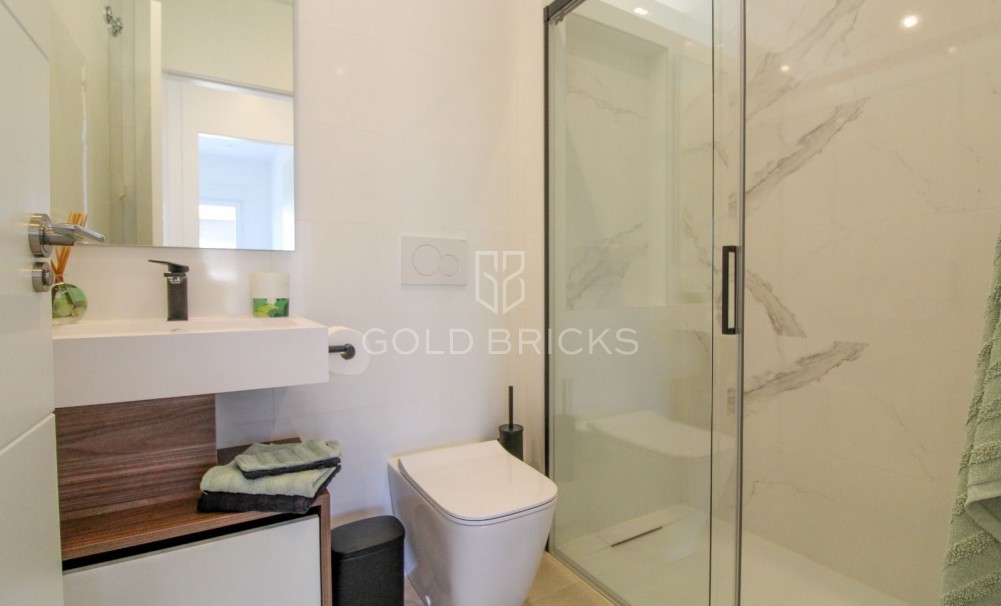 Revente · Attique · Ciudad quesada · Dona Pepa