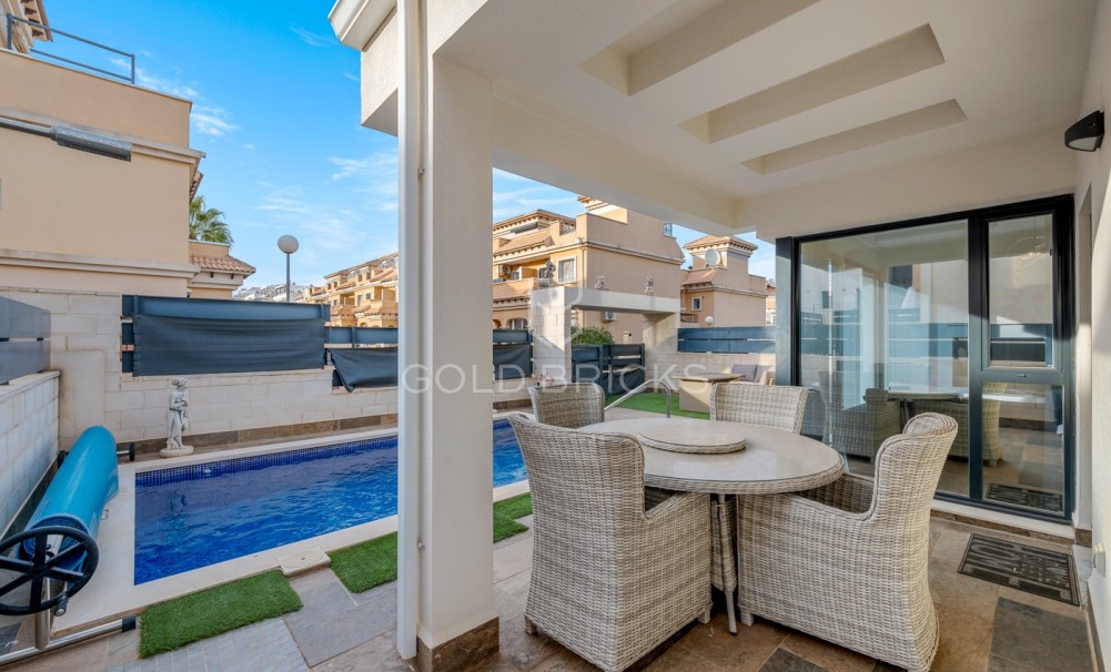 Sale · Villa · Orihuela Costa