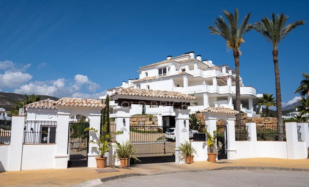 Nowa konstrukcja · Daszek · Marbella · Nueva Andalucia