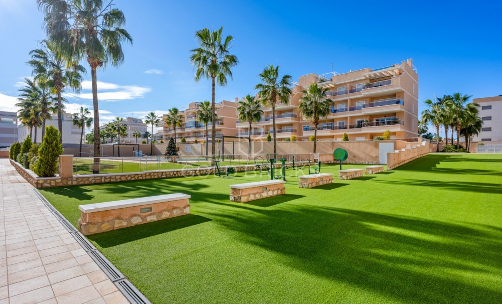 Sale · Apartment / flat · Orihuela Costa · Villamartín