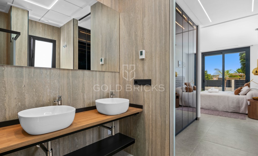 Återförsäljning · Villa · El Campello · El Amerador