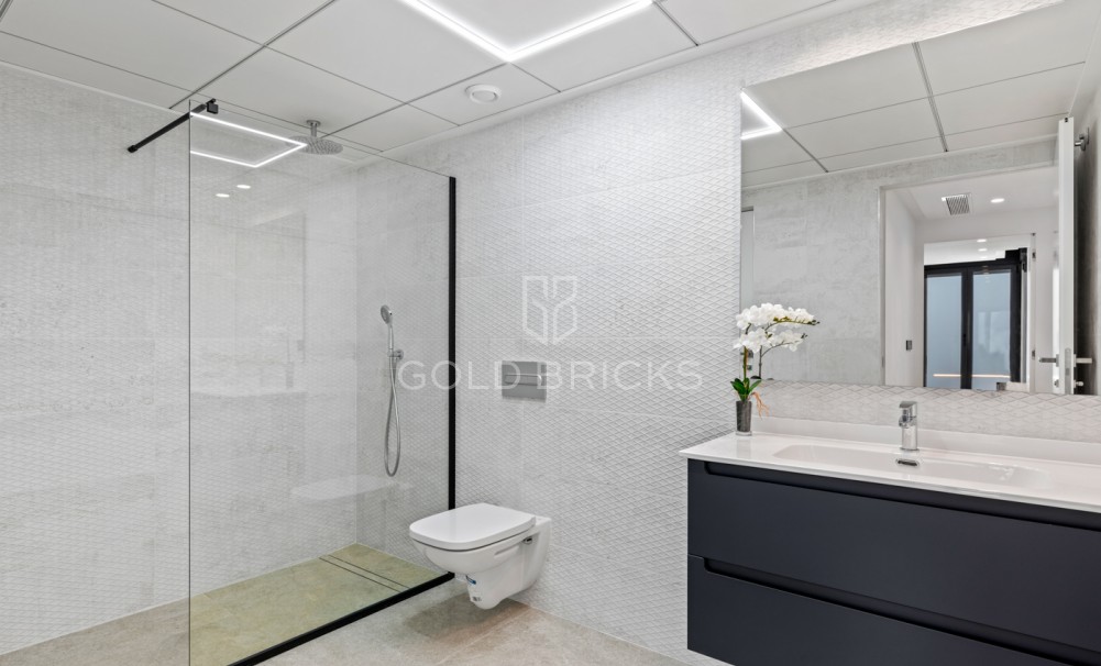 Återförsäljning · Villa · El Campello · El Amerador