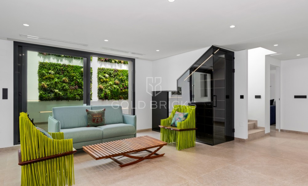 Återförsäljning · Villa · El Campello · El Amerador