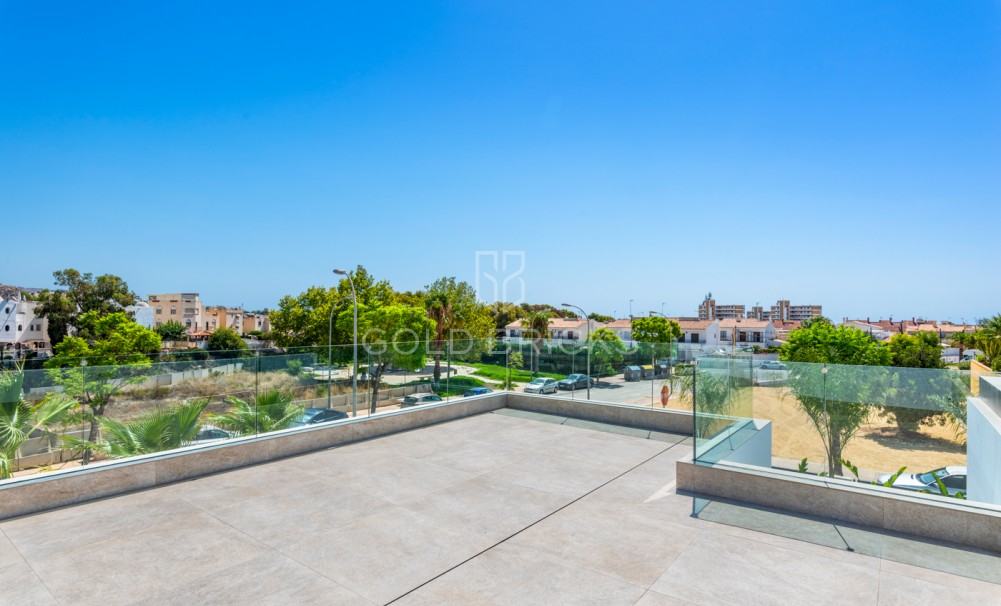 Återförsäljning · Villa · El Campello · El Amerador