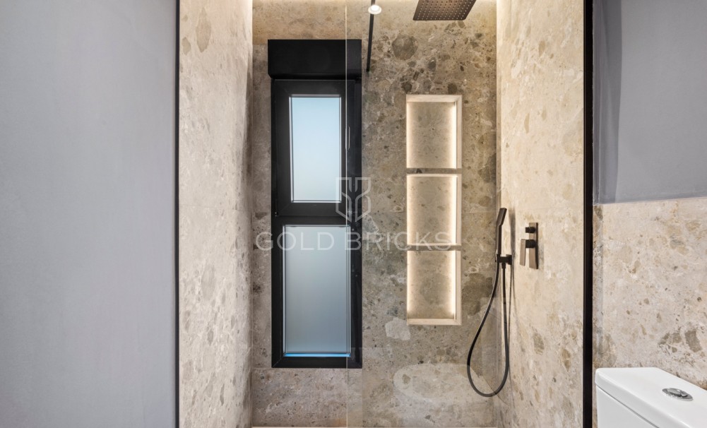 Resale · Villa · Torrevieja · El chaparral