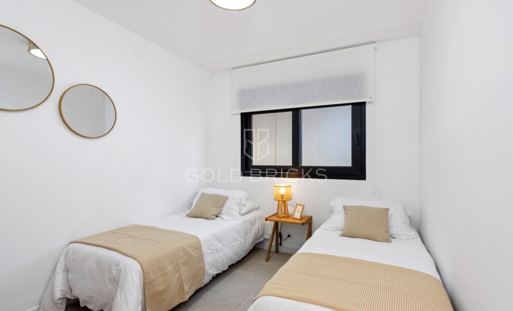 Resale · Villa · Torrevieja · El chaparral