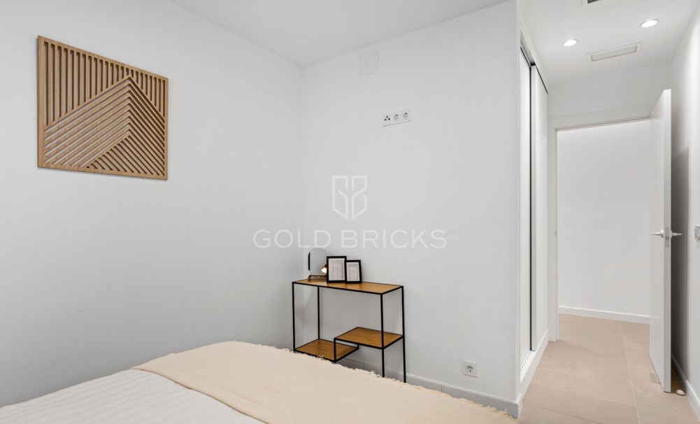 Resale · Villa · Torrevieja · El chaparral