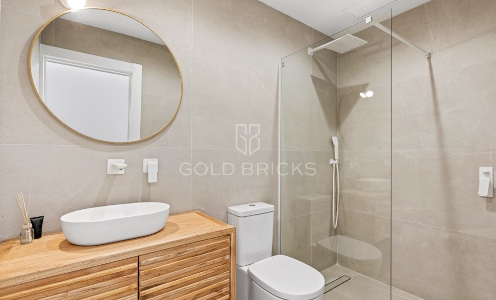 Resale · Villa · Torrevieja · El chaparral