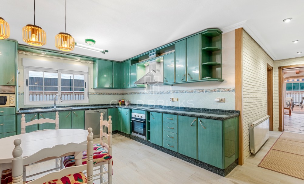 Wederverkoop · Chalet · Torrevieja