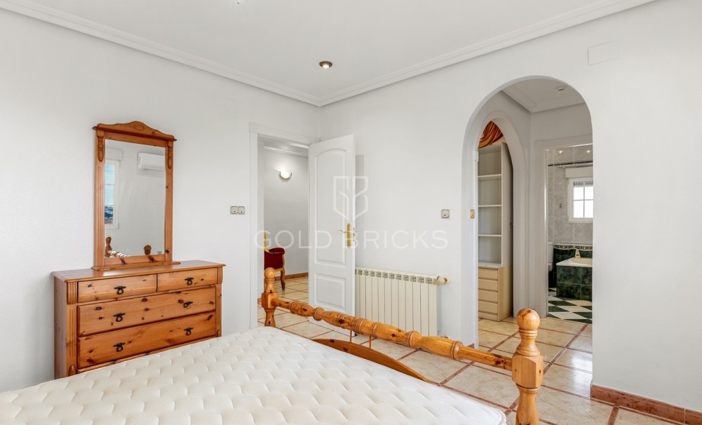 Wederverkoop · Chalet · Torrevieja