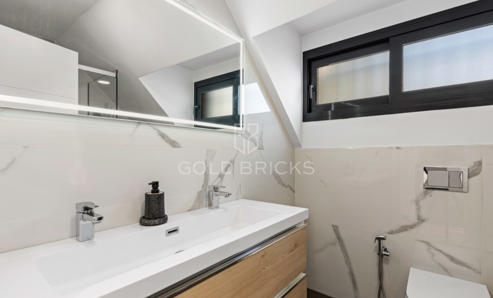 Sprzedaż · Villa · San Juan Alicante · Frank Espinós