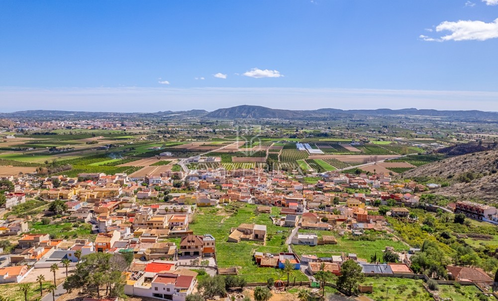 Sale · Country estate · Orihuela