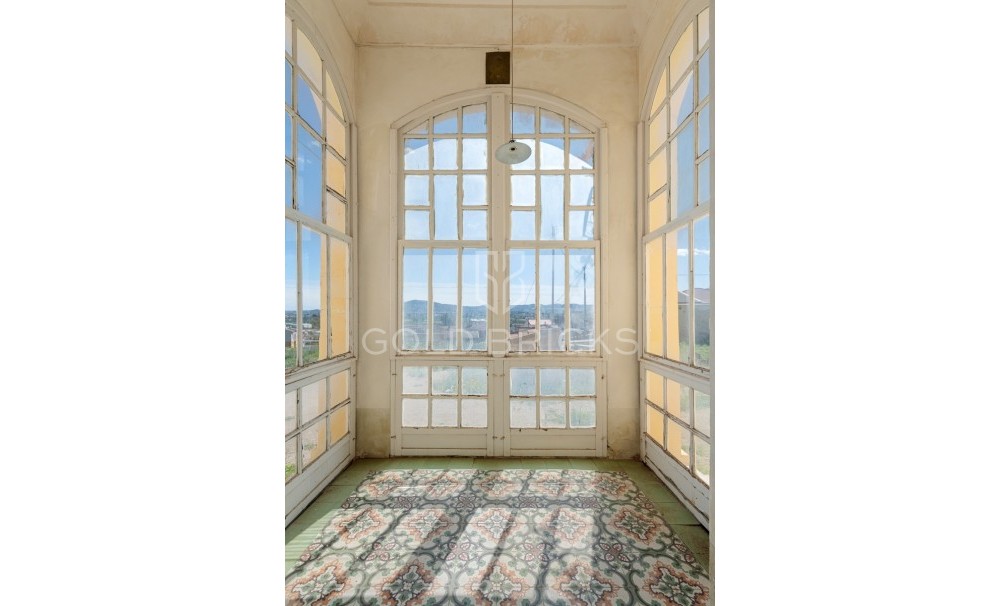 Sale · Country estate · Orihuela