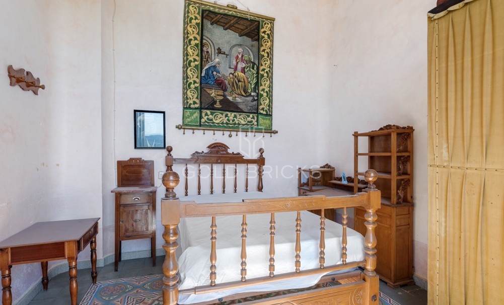 Sale · Country estate · Orihuela