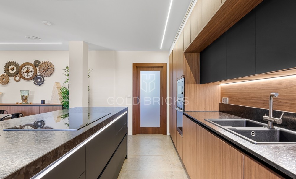 Revente · Villa · Elche/Elx