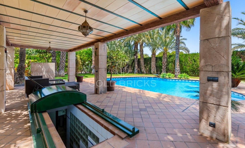 Revente · Villa · Elche/Elx