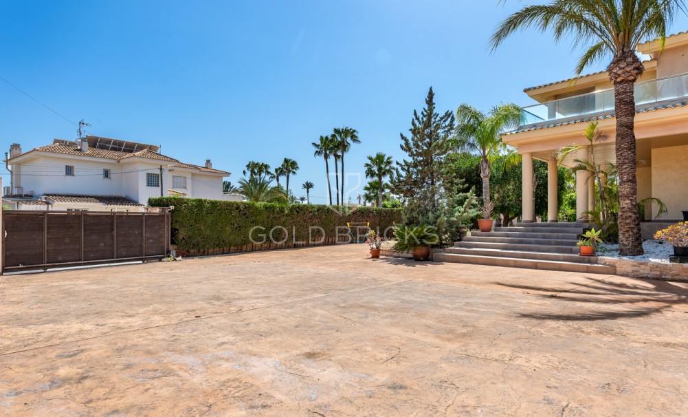 Återförsäljning · Villa · Elche/Elx