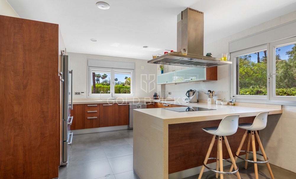 Återförsäljning · Villa · Elche/Elx